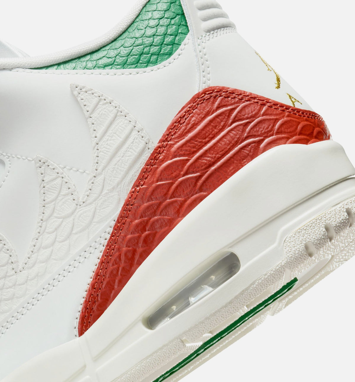 Air Jordan 3 Retro 'El Vuelo' - Men's Lifestyle Sneaker (Summit White/Pine Green/Dragon Red/Metallic Gold)